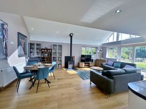 Photo 14- click for photo gallery